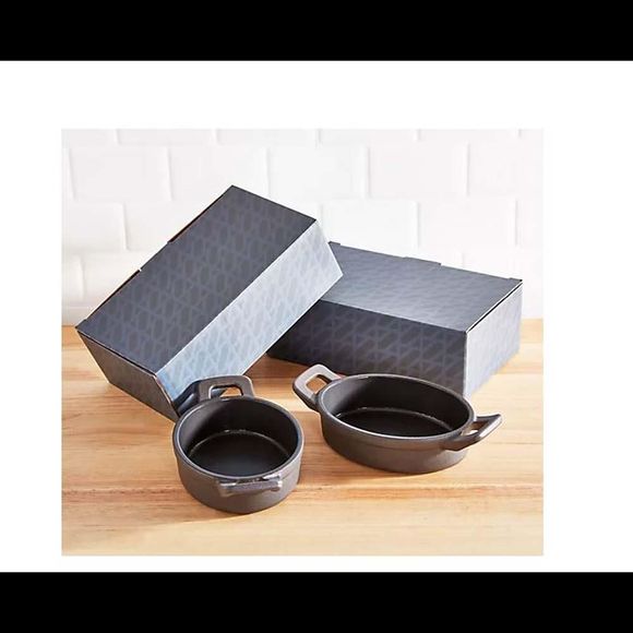 Geoffrey Zakarian Cast Iron Non-Stick Mini Baking Oval Pans - Set of 2 - Picture 2 of 3